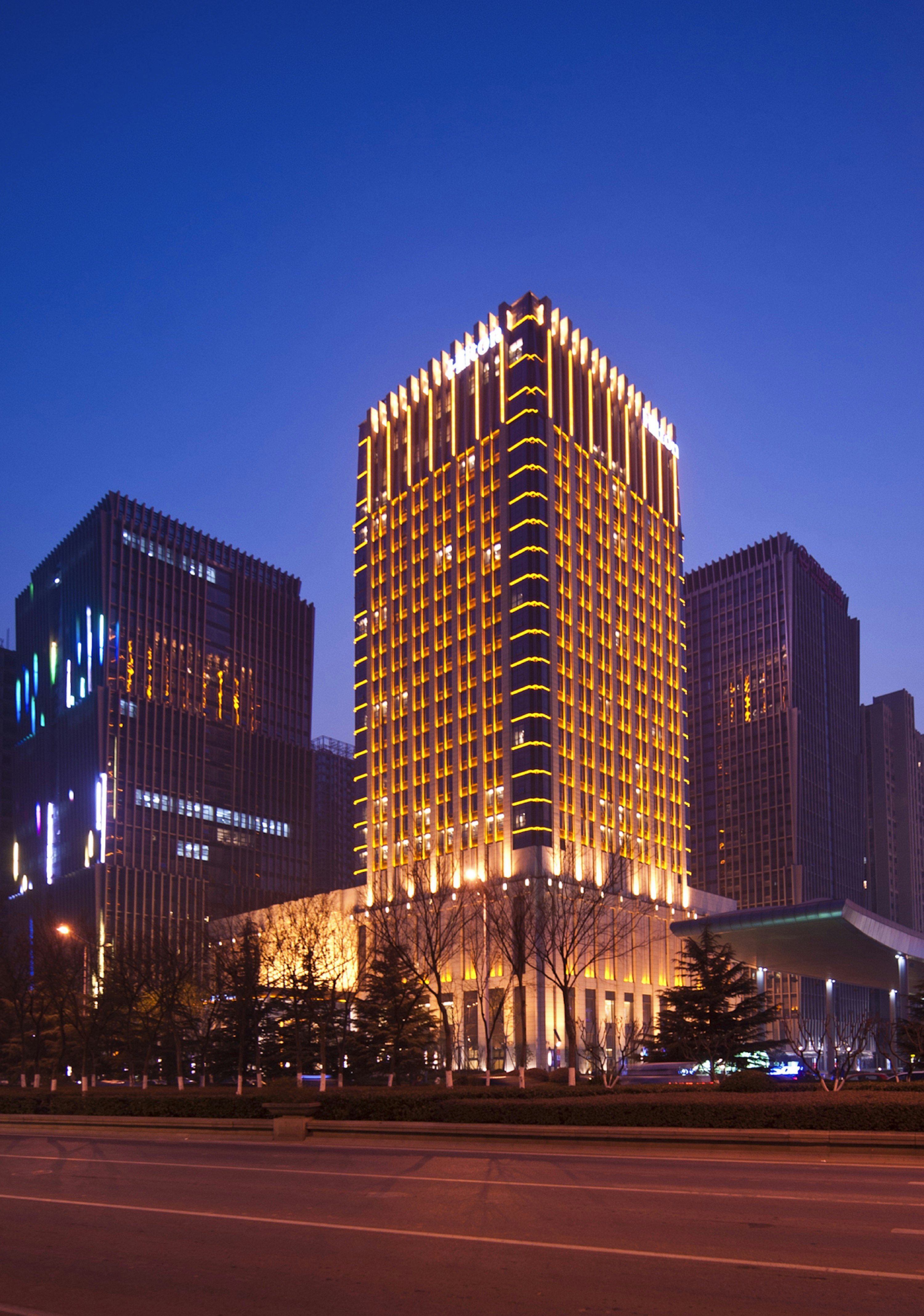 Hilton Nanjing 6/98