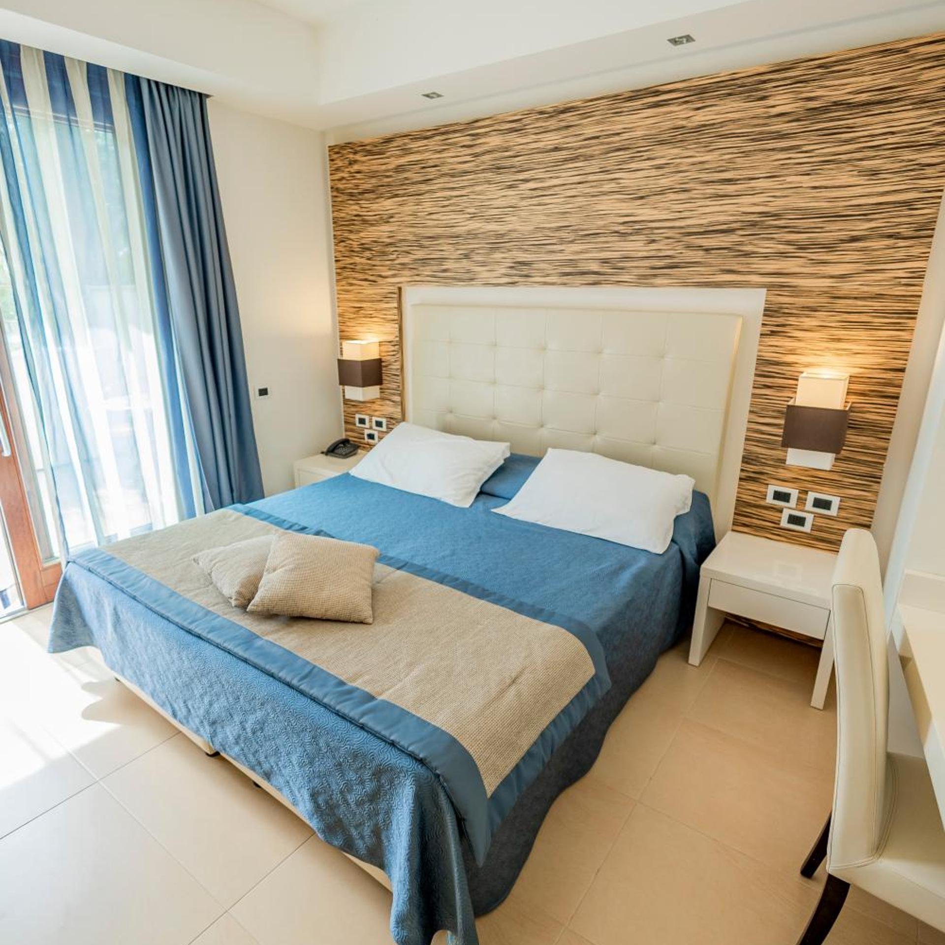 Prince Franklyn Hotel 14/55