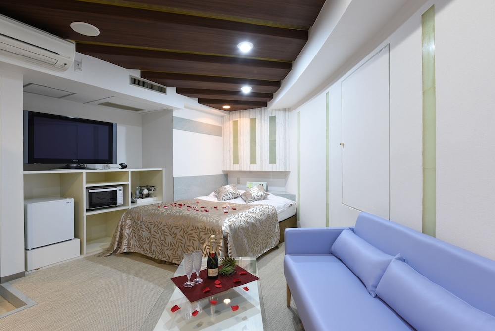 Hotel Frontier Adults Only 22/27