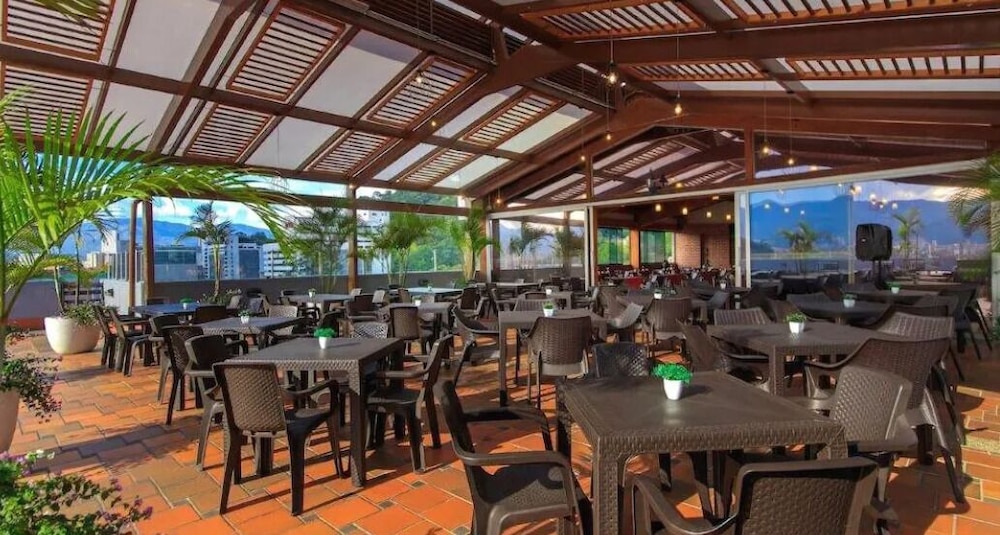 Best Western Plus Hotel San Diego 40/54