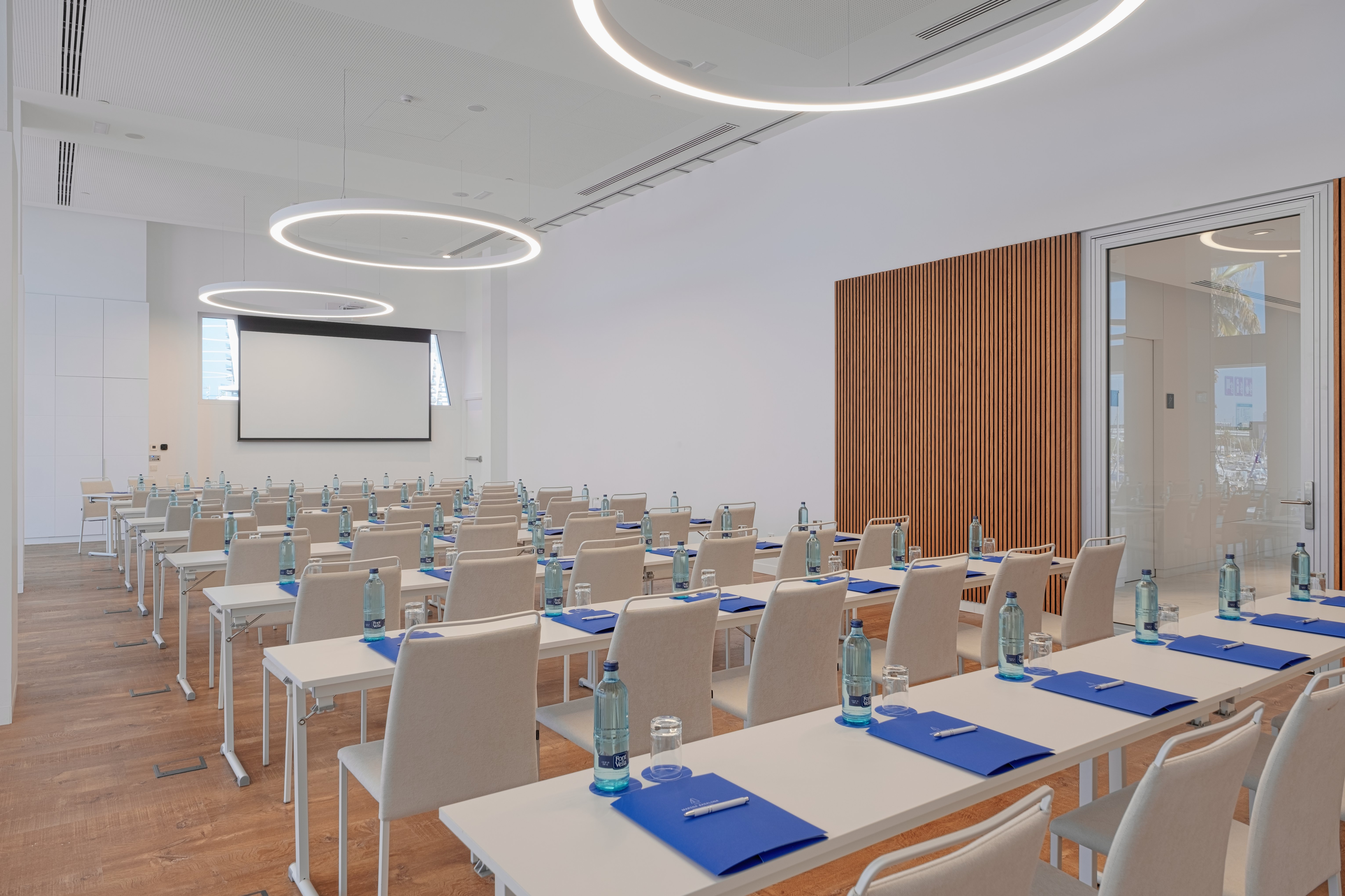 Hotel Marina Badalona 36/50
