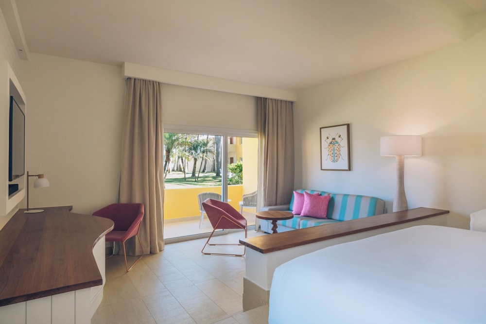 Iberostar Selection Coral Bavaro 6/50