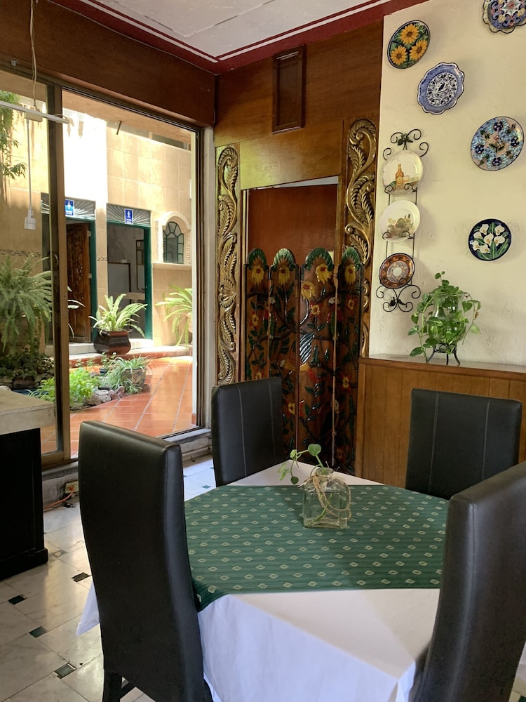 Inn Galerias 34/69