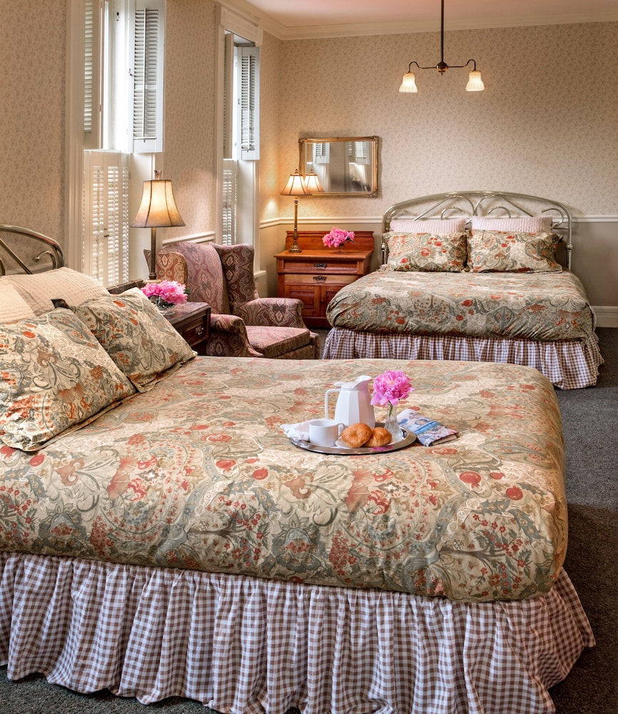 Washington House Inn 22/70
