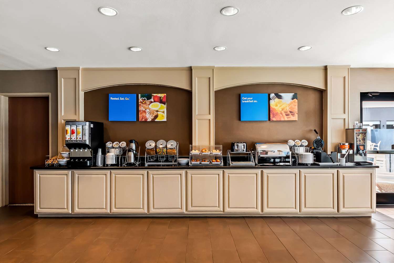 Comfort Inn & Suites Donna Near I-2 36/44