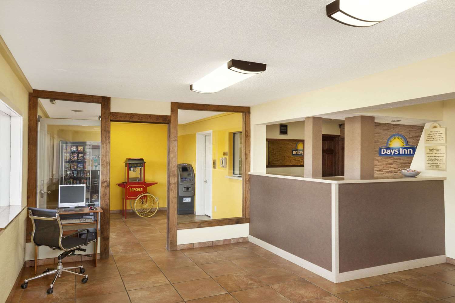 Days Inn by Wyndham Champaign Urbana 2/16