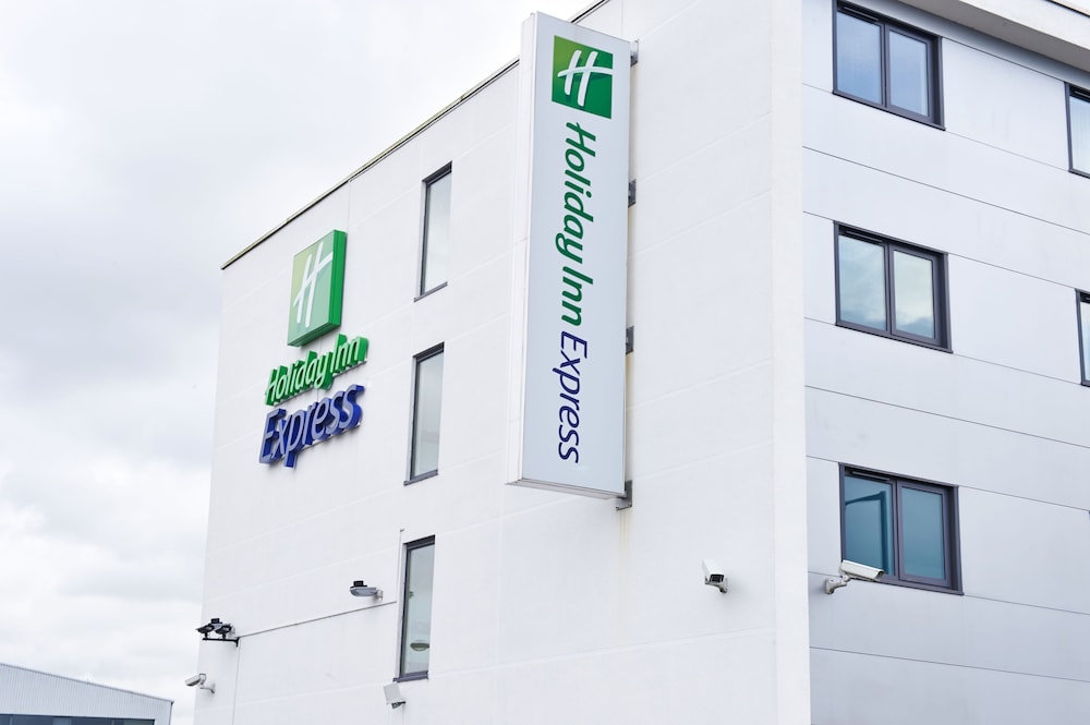 ホリデイ イン エクスプレス マンチェスター エアポート(Holiday Inn Express Manchester Airport) 写真1