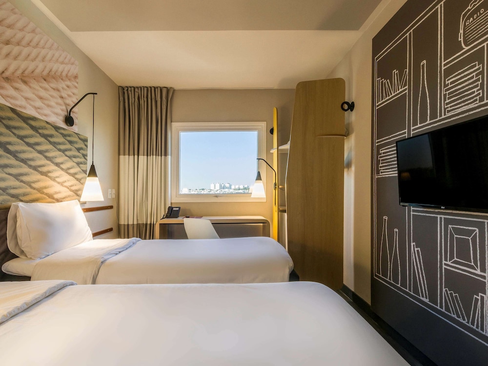 Ibis Americana 18/43