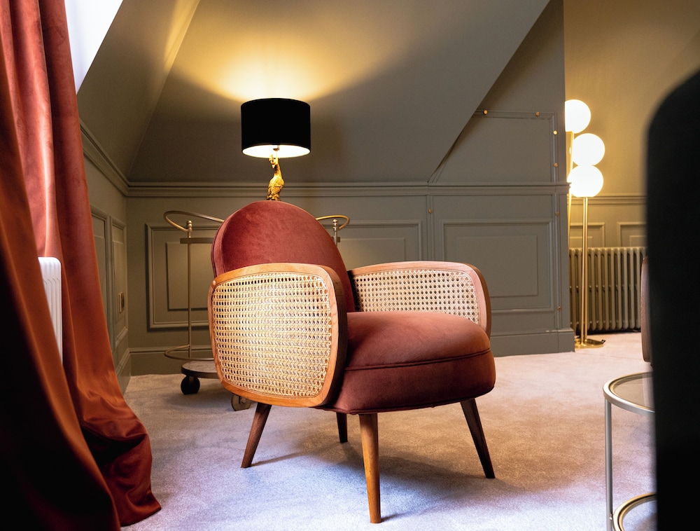 Hotel Chateau Heloise 24/50