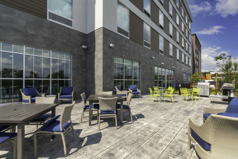Home2 Suites by Hilton Fort Wayne North 15/18