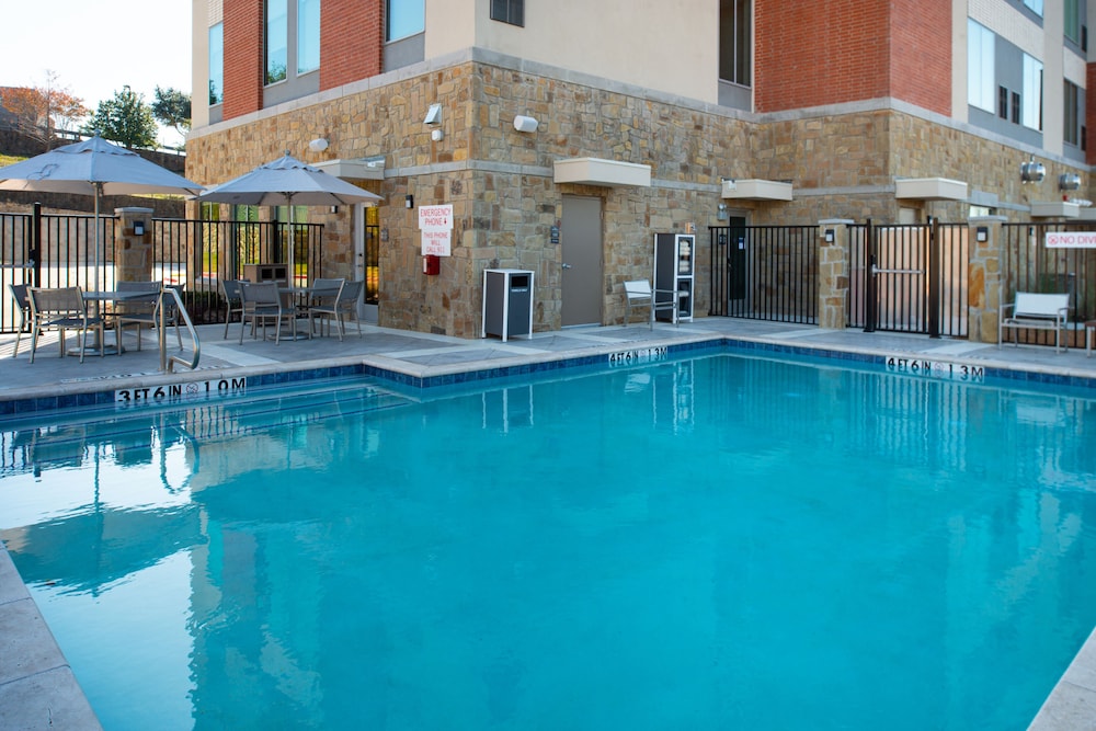 Hyatt Place Dallas/Rockwall 42/49