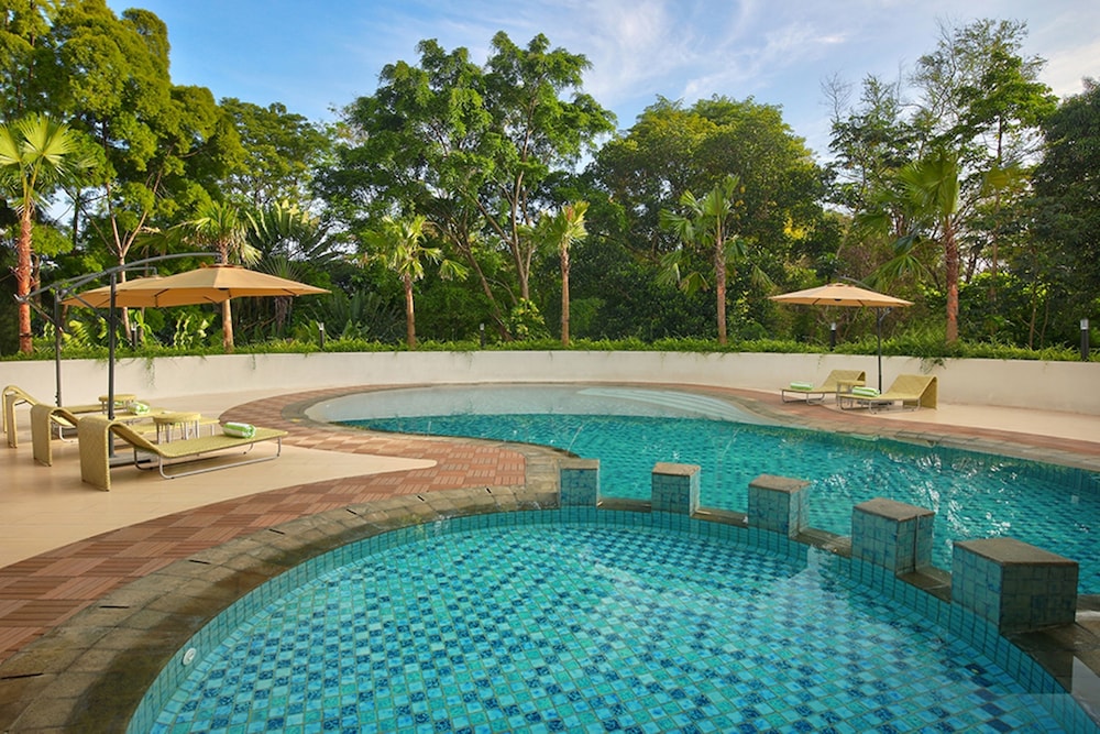 Ibis Styles Bogor Raya 59/61