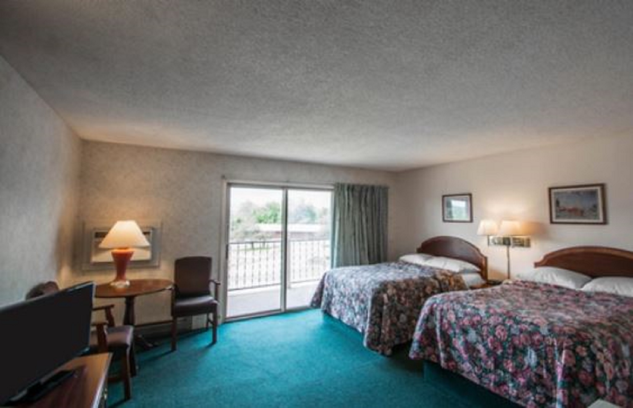 Room, 2 Double Beds, Smoking