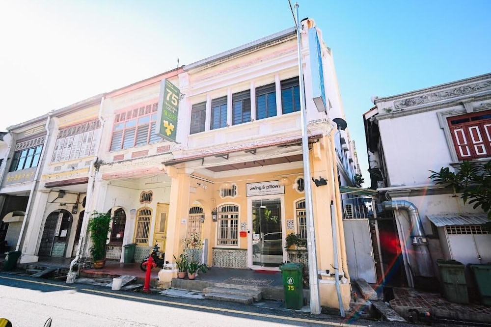 Swing & Pillows at 75 Chulia St in GEORGE TOWN