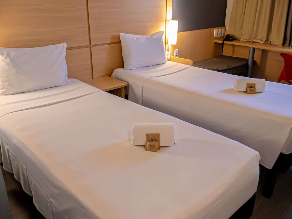 Ibis Macae 23/61