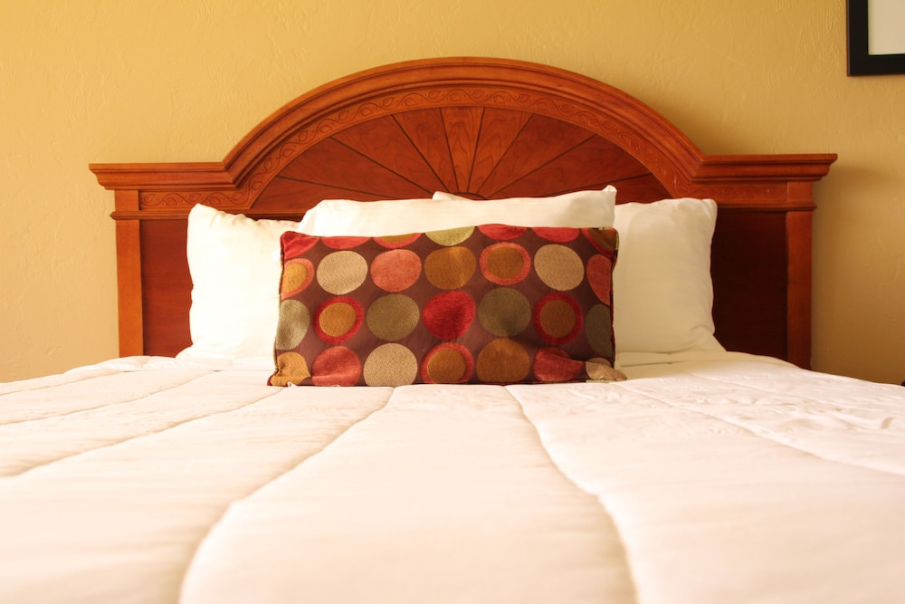 Crystal Cove Riverfront Resort 21/42