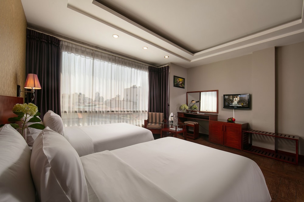 Sen Hotel 22/53