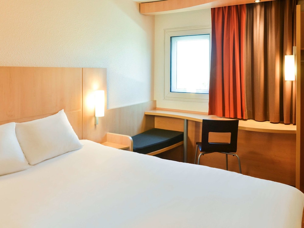 Ibis Avignon Centre Gare 25/86