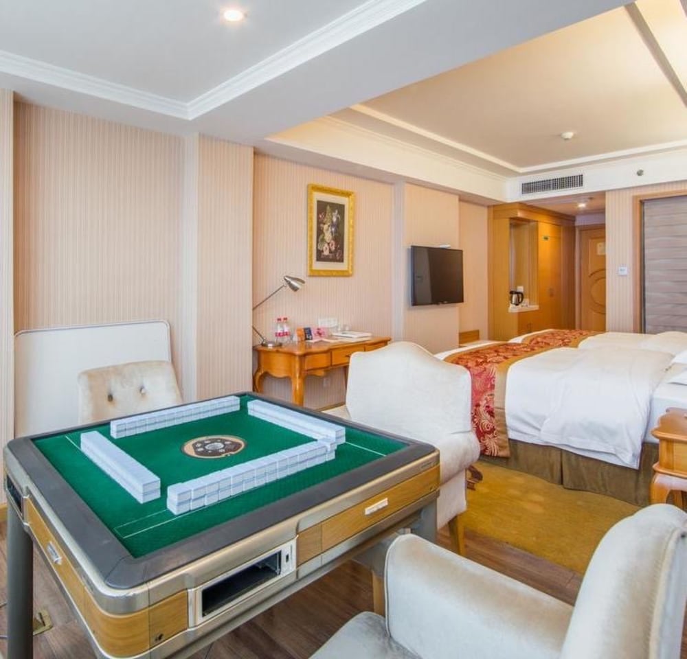 Vienna Hotel (Guilin Jichang Road Rongshan) 21/40