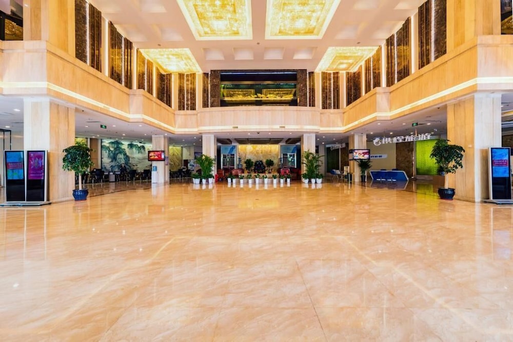 JUNYU GRAND HOTEL 6/33