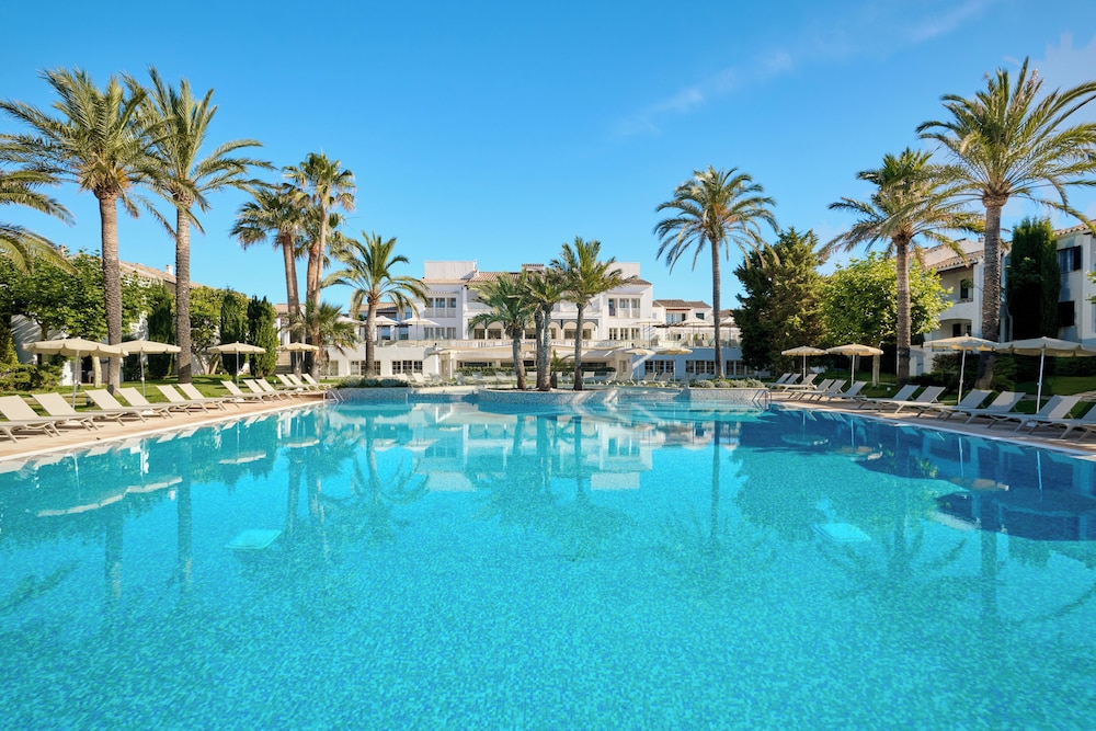 Grupotel Club Menorca 37/70