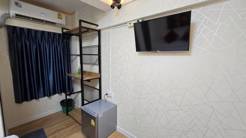 Khaosan Art Hotel 63/75