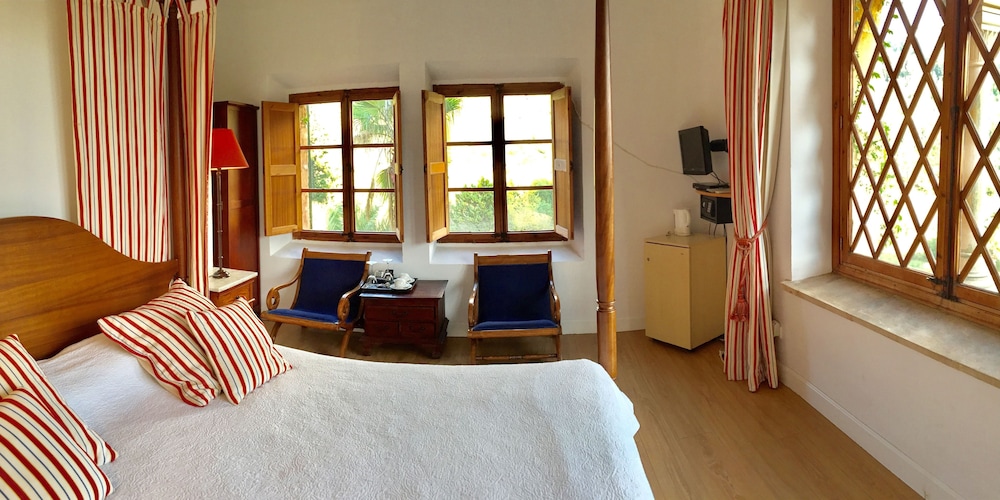 FINCA HOTEL SON PONT 24/60