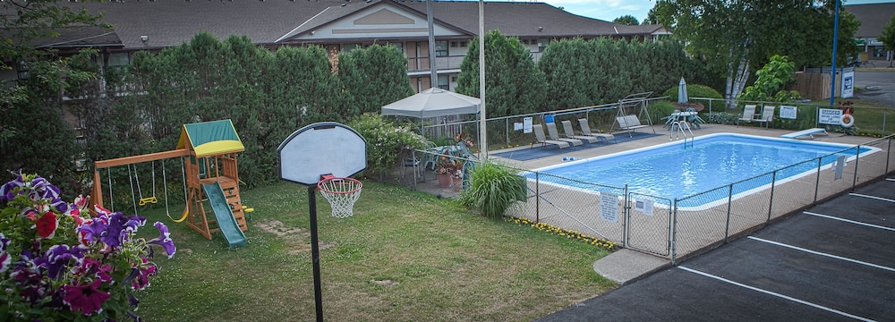 Villager Lodge 35/57