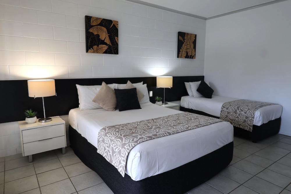 ROOM, SINGLE, QUEEN BED, BAY VIEW, BALCONY