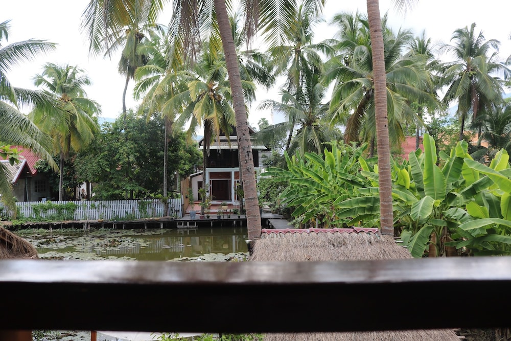 Luang Prabang Oasis Villa Namnuea 48/50