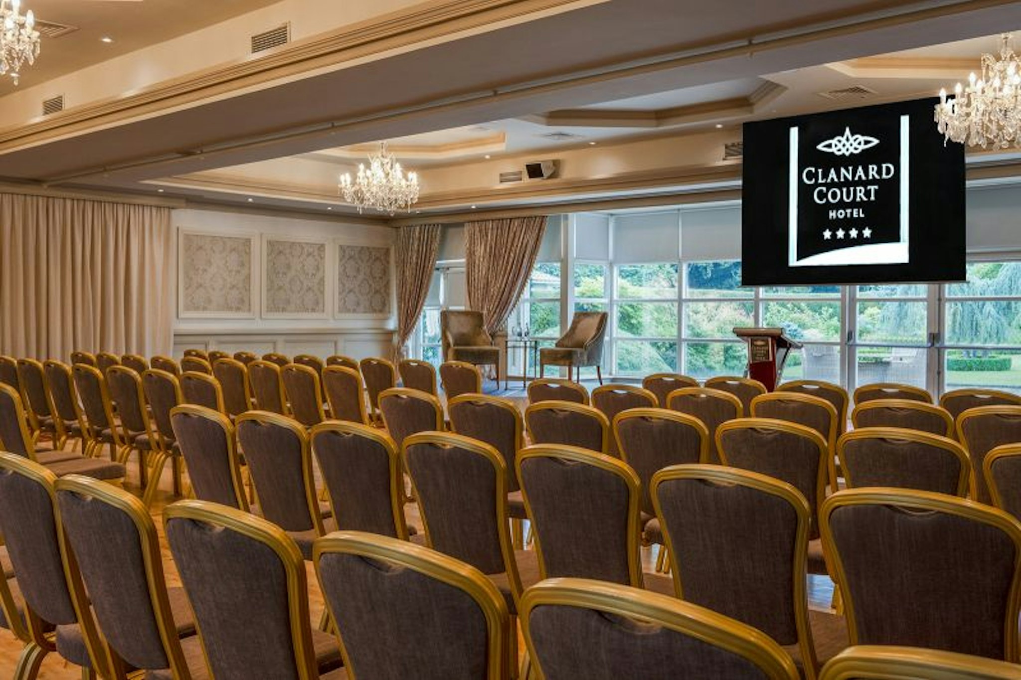 Clanard Court Hotel 62/66