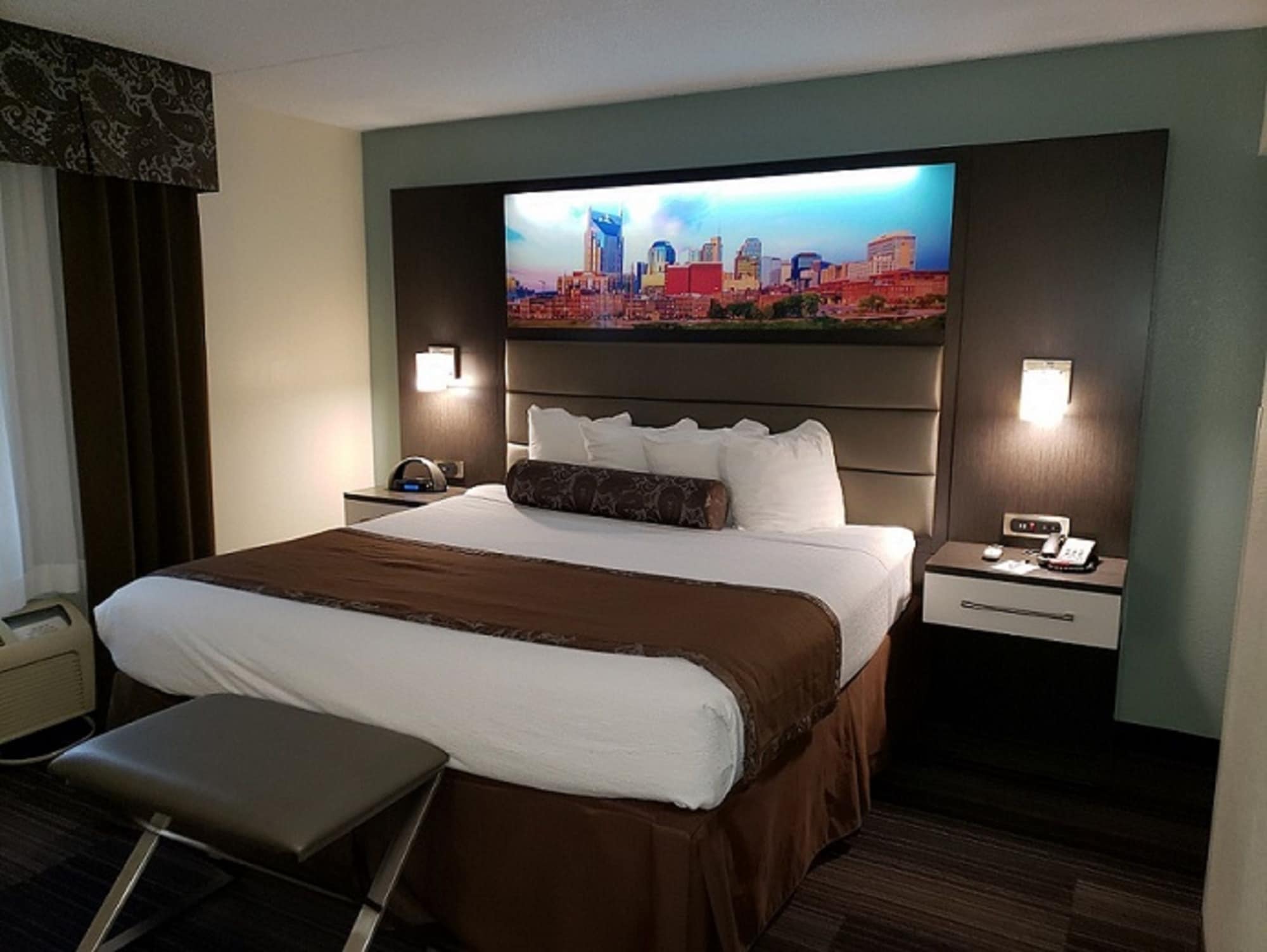 BUSINESS, KING BED