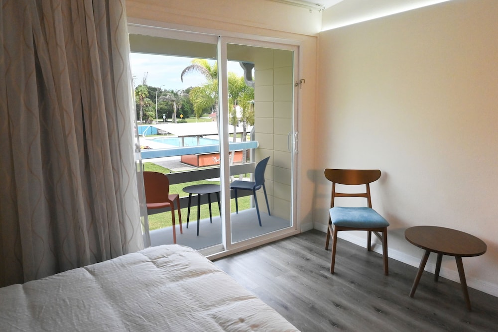 Golden Host Resort 47/63