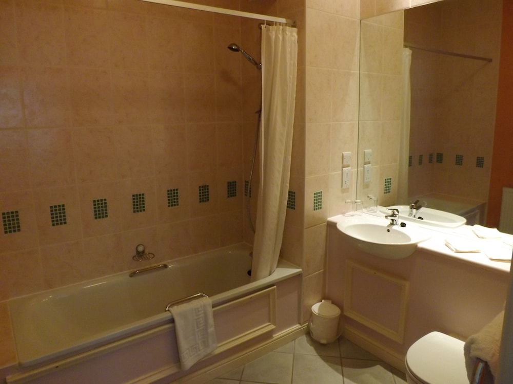 DRYBURGH ABBEY HOTEL 22/72