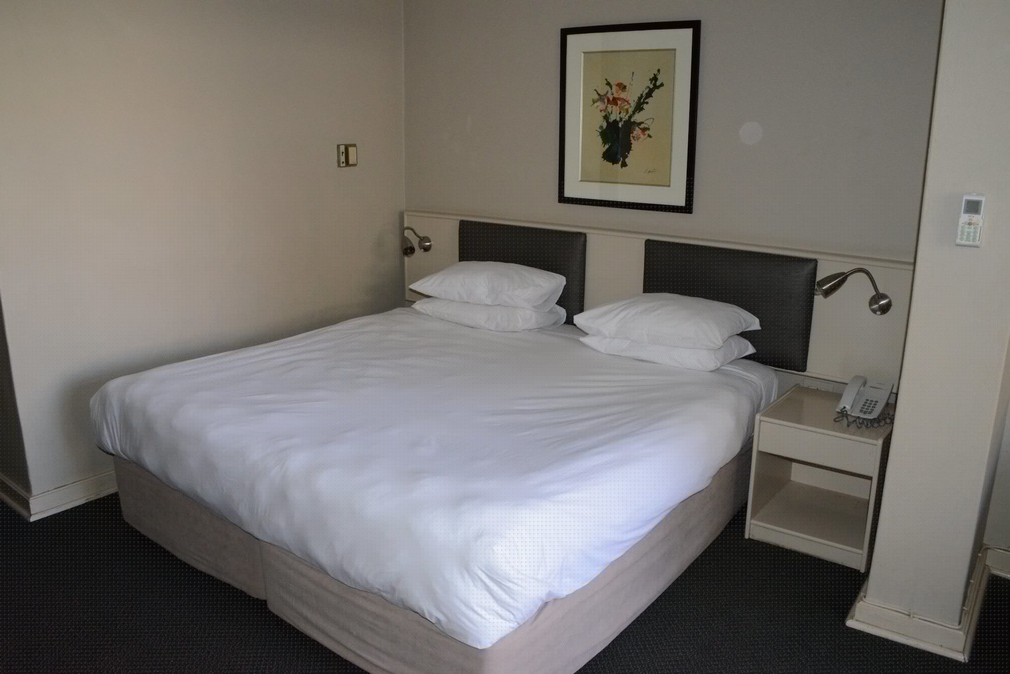 Standard, Twin Beds, Pool View, Pool Access