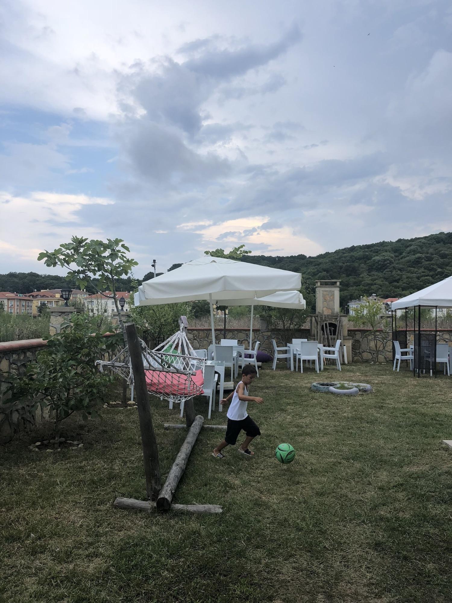 Gunisigi Hotel 16/29