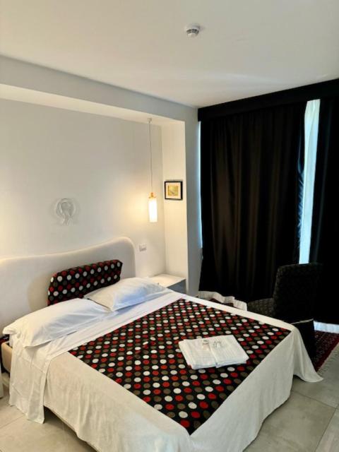 Deluxe, Apartment