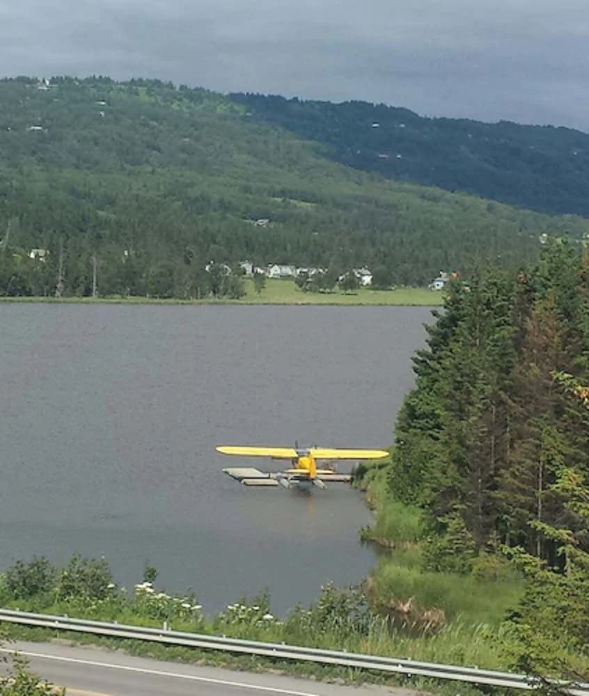 Beluga Lake Lodge 15/25