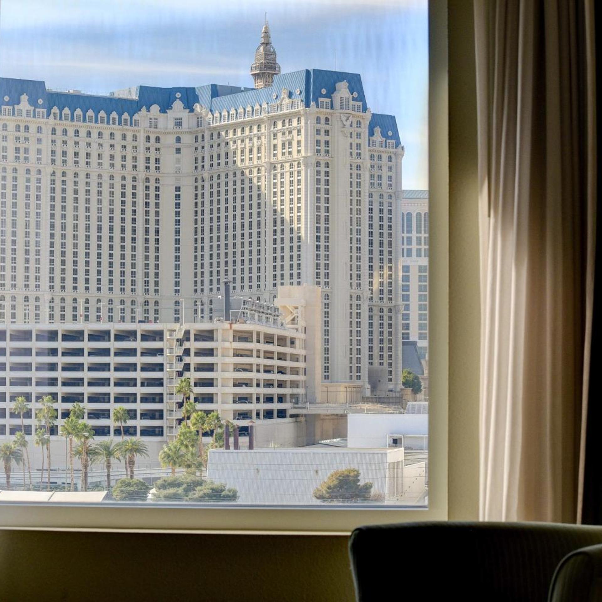 Luxury 1BD/1BTH Suite at Platinum Hotel STRIP VIEW 5/50