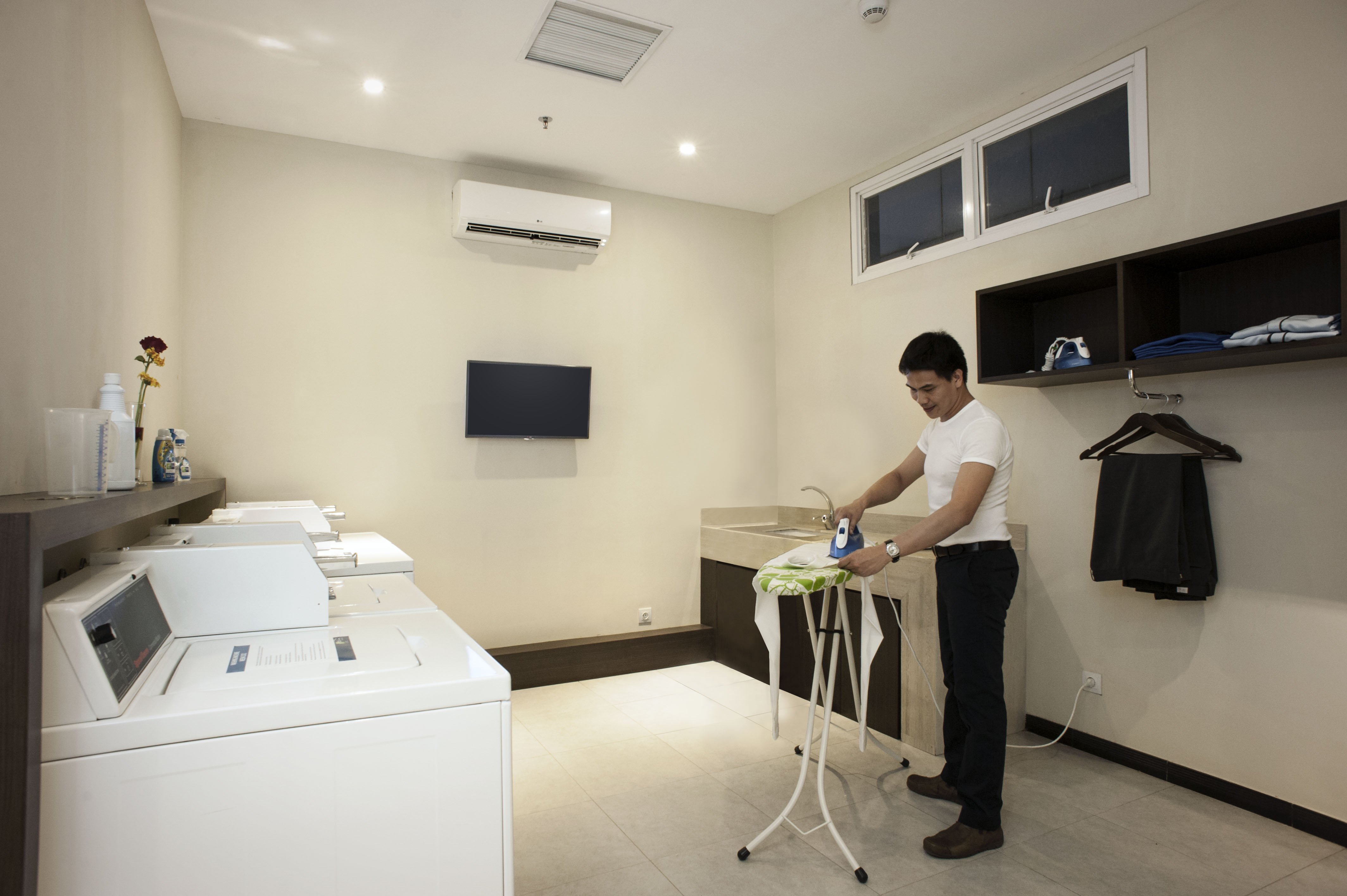 Holiday Inn Express Surabaya Centerpoint by Ihg 54/81