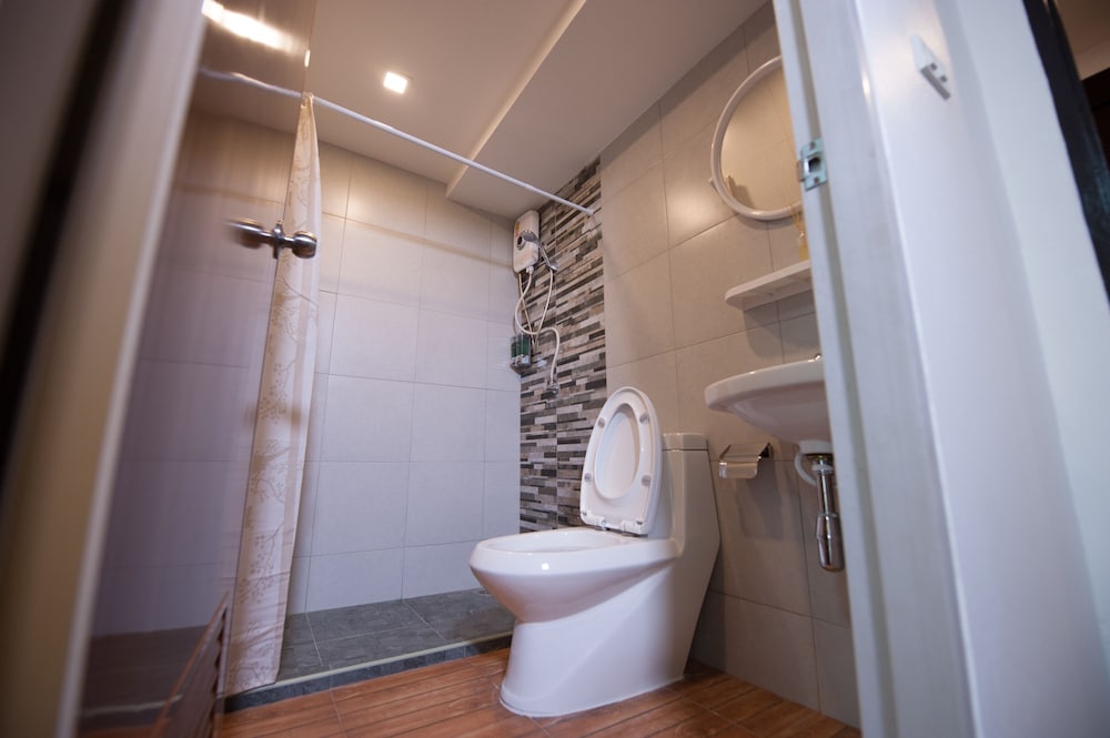 Hoppers Place Donmuang Hostel 46/46