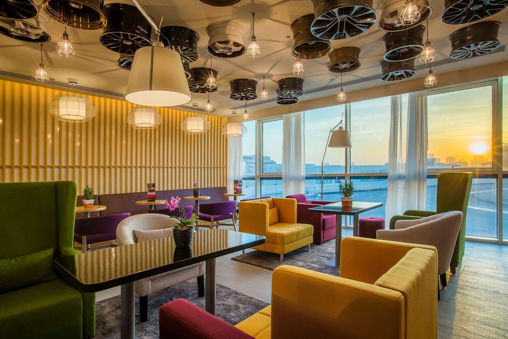 Park Inn By Radisson Dubai Motor City 48/76