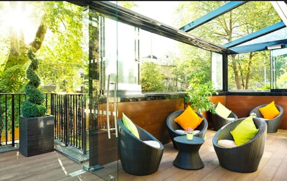 Park City Grand Plaza Kensington 56/74