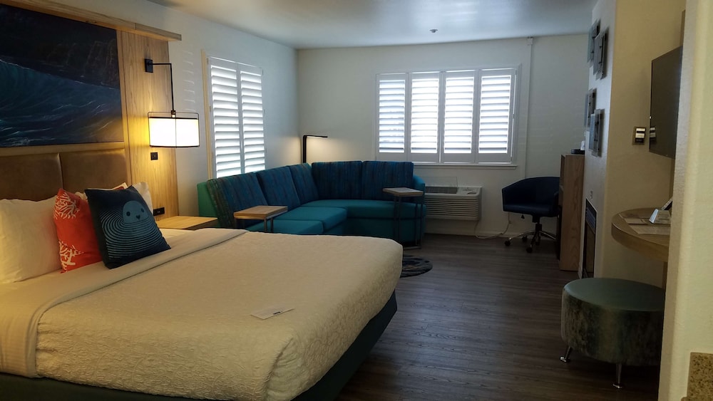 Best Western Plus Capitola By the Sea Inn Suites 41/55