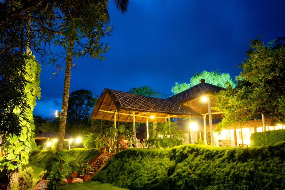 CARMELIA HAVENS 2/58