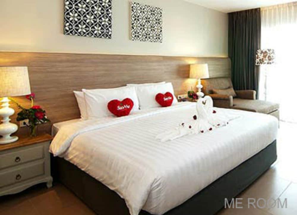 ME ROOM