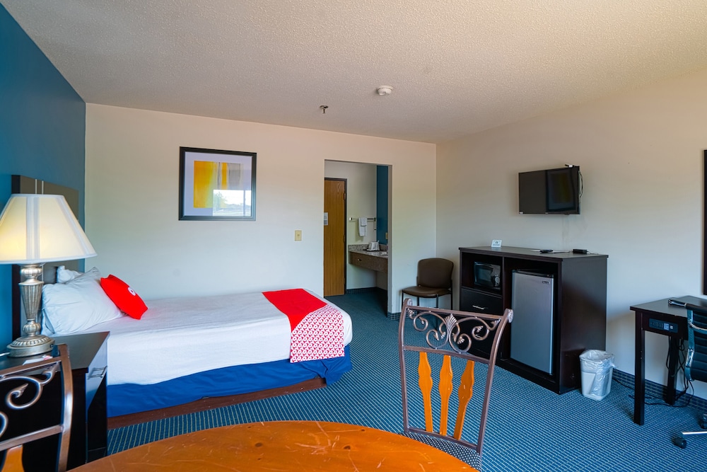 استوديو بسرير فردي، OYO Hotel Redwood Falls near Jackpot Casino 3/7