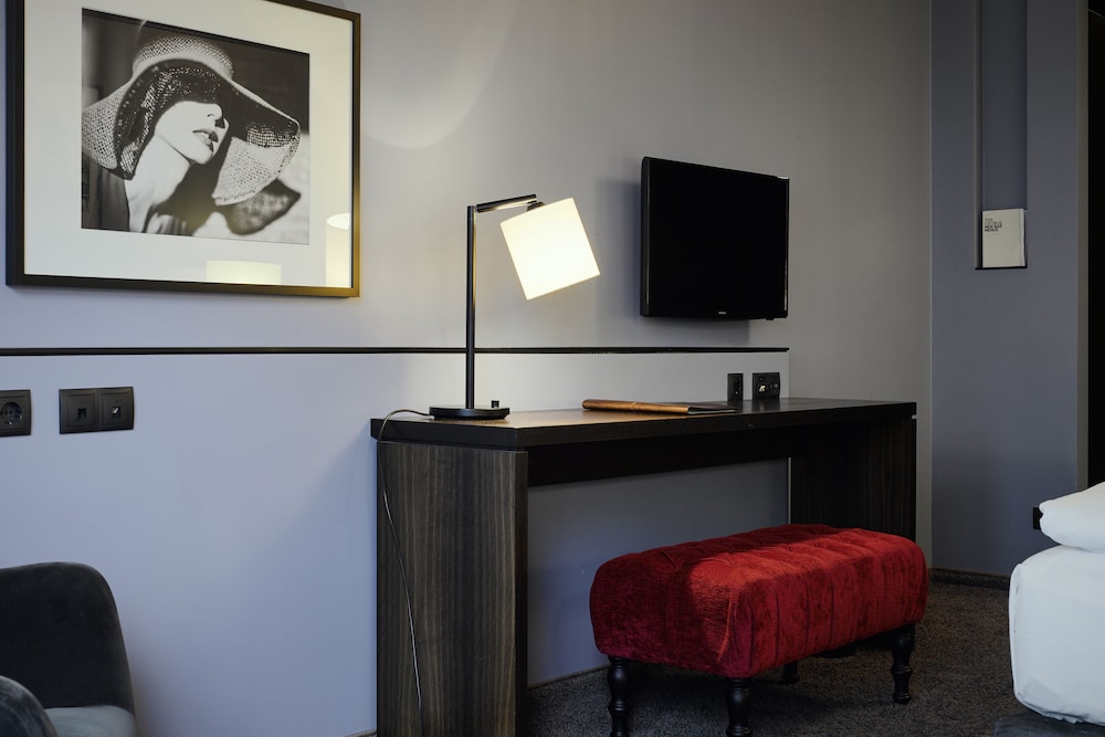 The George Hotel Hamburg 6/59