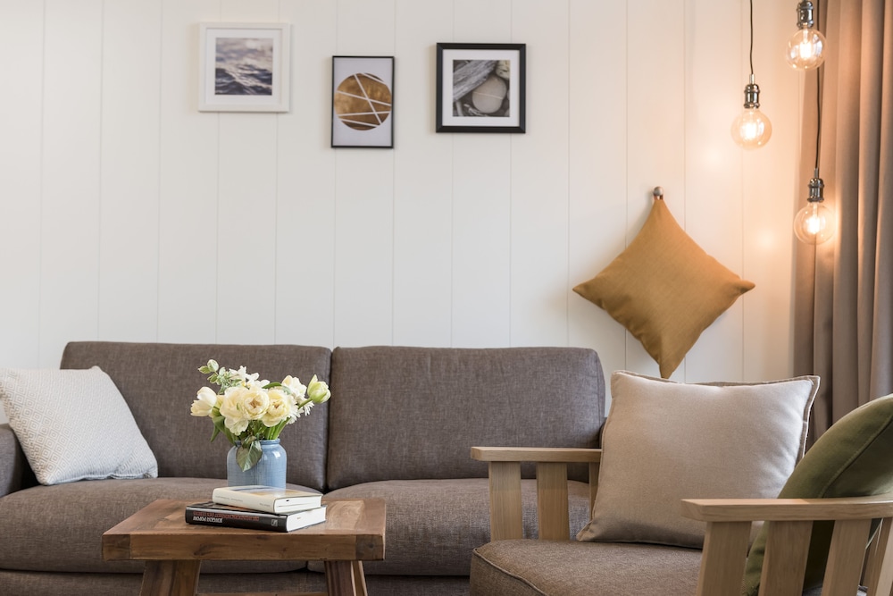 Loev Hotel Rugen 59/70