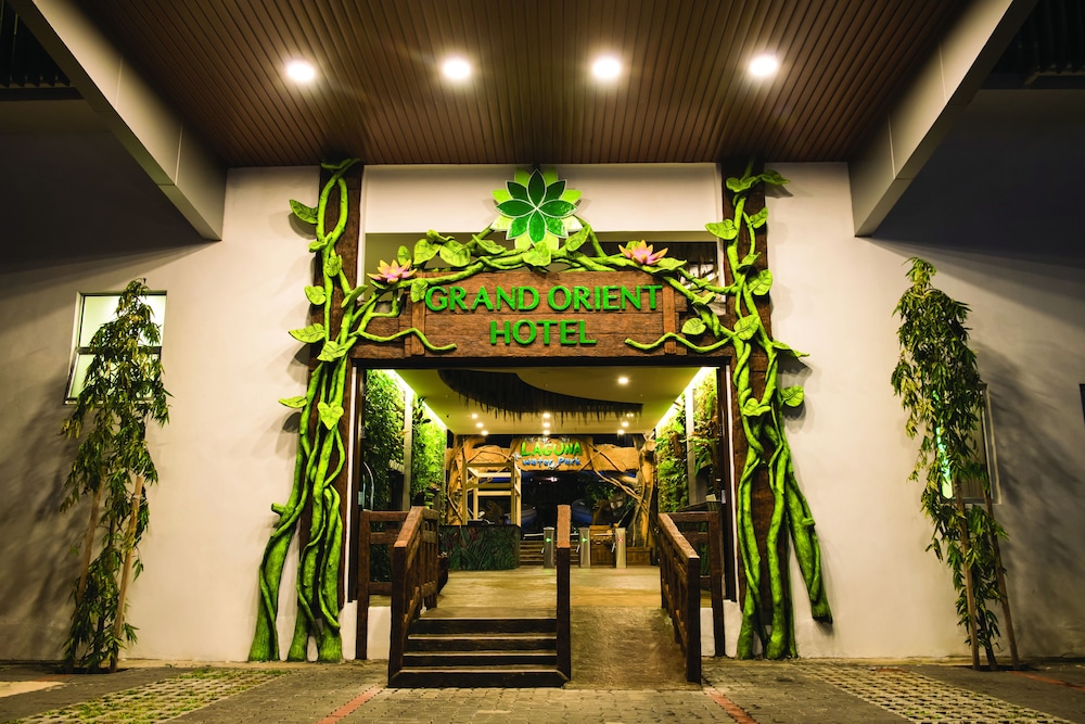 Grand Orient Hotel Perai 59/62